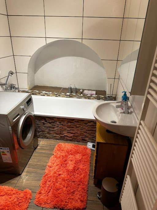Schoene Wohnung In Bestlage Inclusive Parkplatz Lipsk Zewnętrze zdjęcie